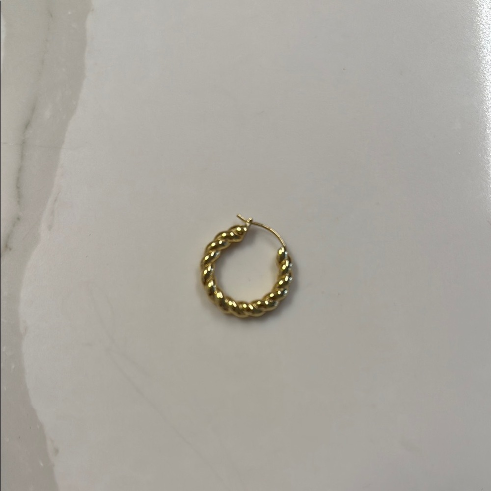 Gorjana “Crew Hoop” Gold Earring